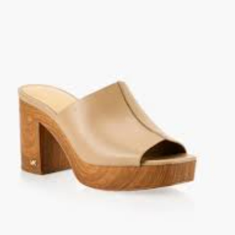 Michael Kors Aldrich Mule in Tan